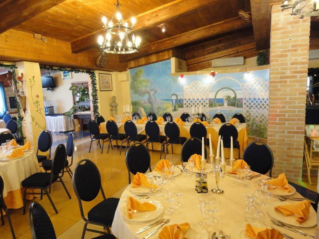 Residence Parco Del Sole Rodi Garganico Dış mekan fotoğraf